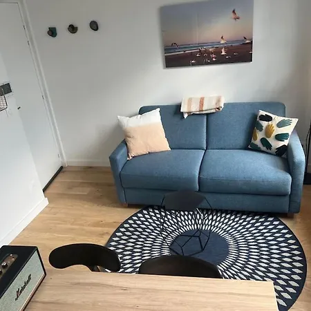 Beau 2 Pieces, A Deux Pas De La De
